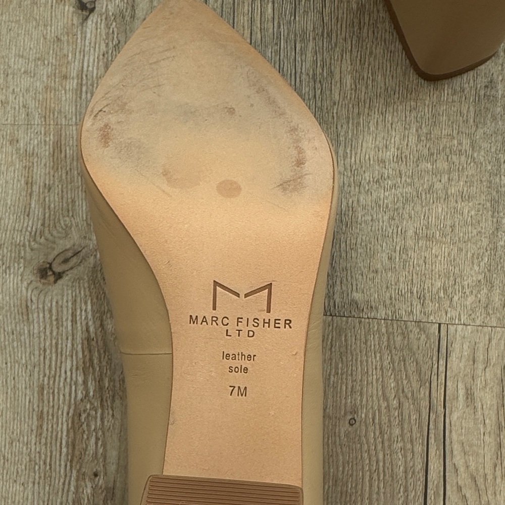 Like New | Marc Fisher LTD Zala Block Heel Pump (Nude) - Picture 4 of 6